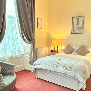 Morehampton Townhouse Hotel