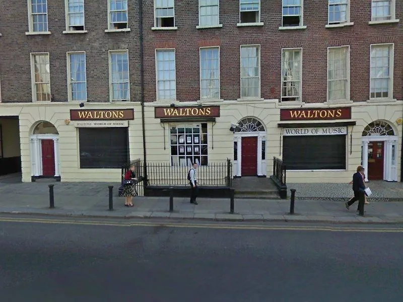 Waltons Hotel Dublin 3*,  Irsko